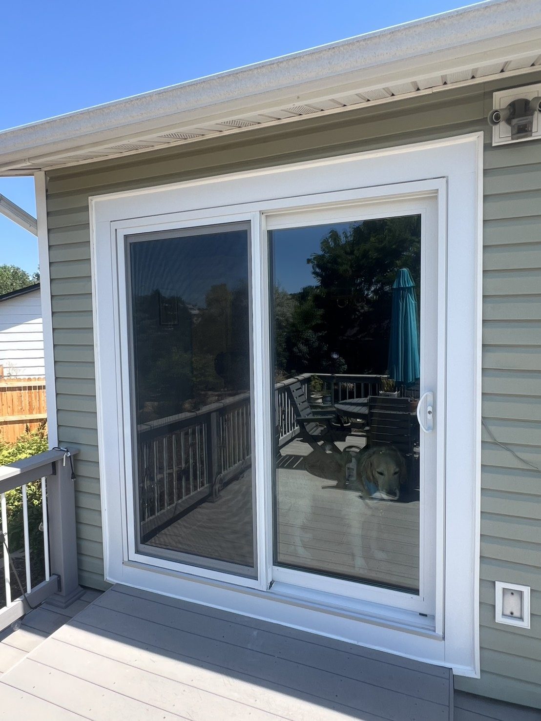 White Smart Tech 7500 Series sliding patio door